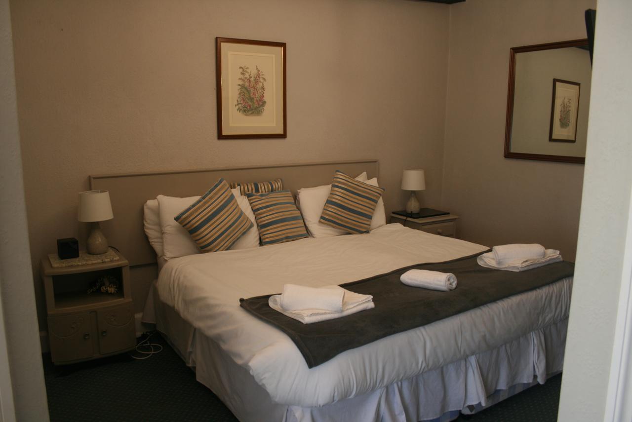 The Ilchester Arms Hotel Abbotsbury Buitenkant foto