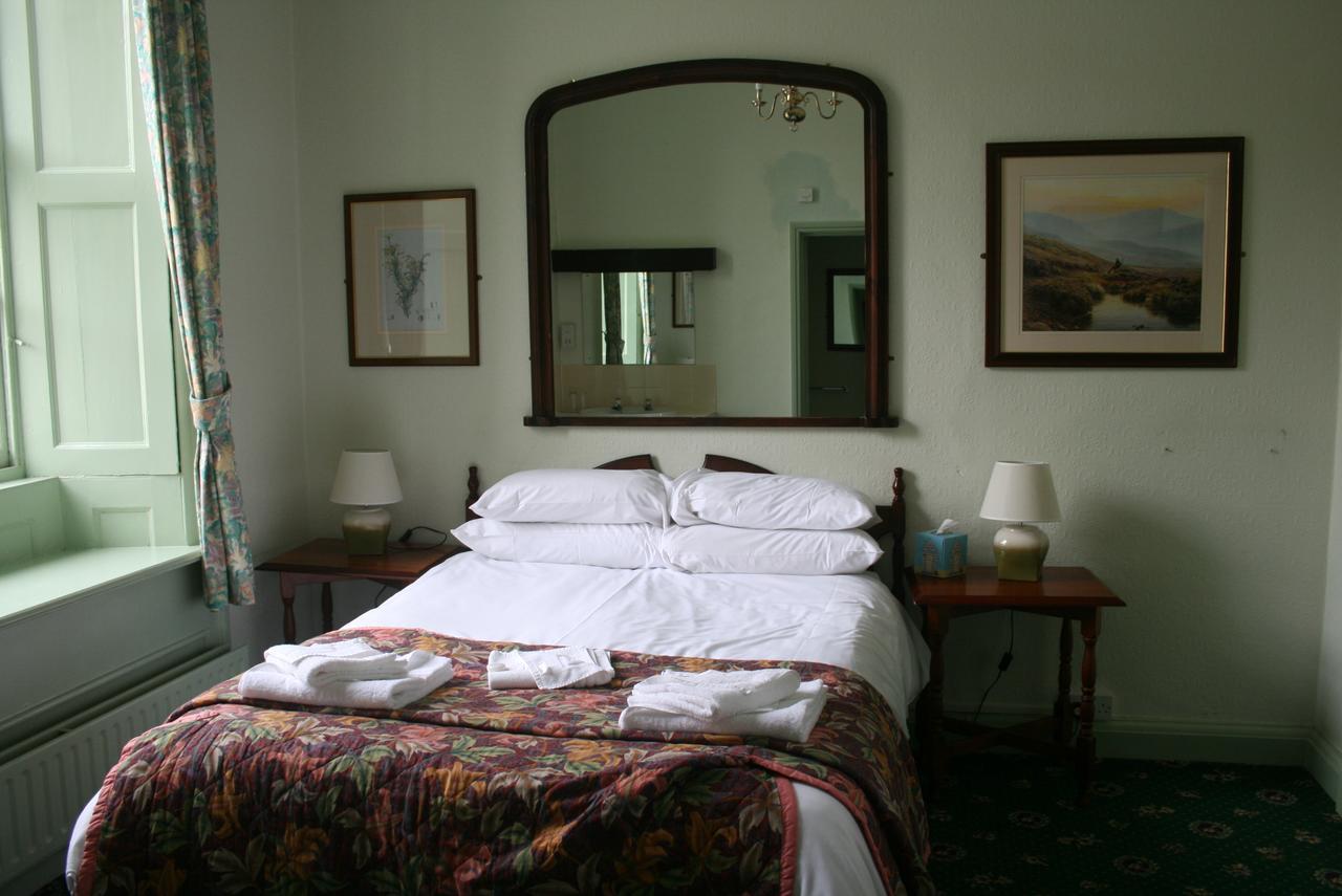 The Ilchester Arms Hotel Abbotsbury Buitenkant foto