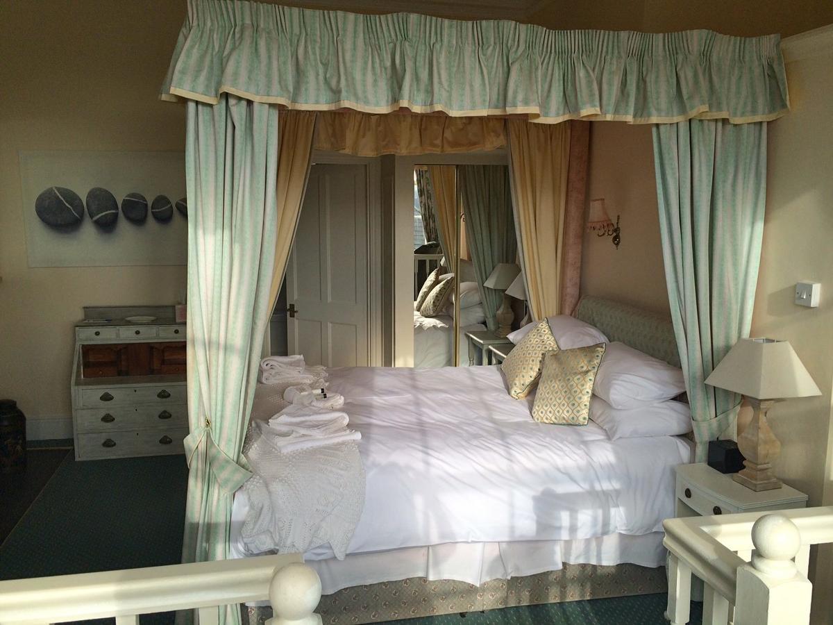 The Ilchester Arms Hotel Abbotsbury Buitenkant foto