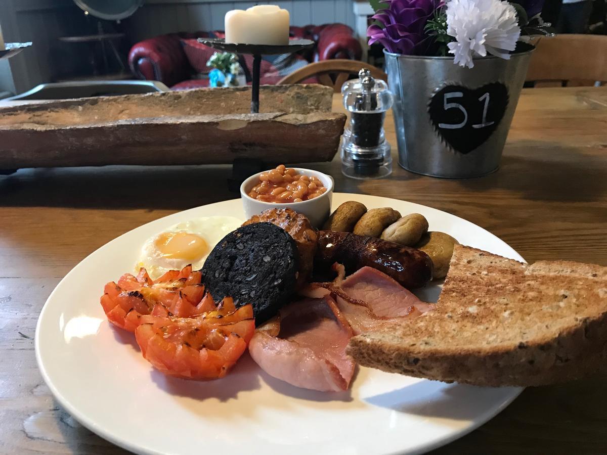 The Ilchester Arms Hotel Abbotsbury Buitenkant foto