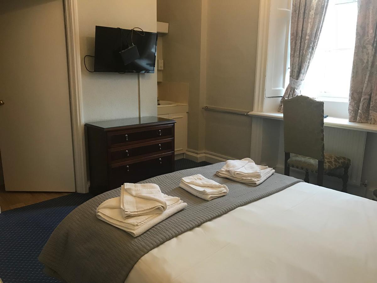 The Ilchester Arms Hotel Abbotsbury Buitenkant foto