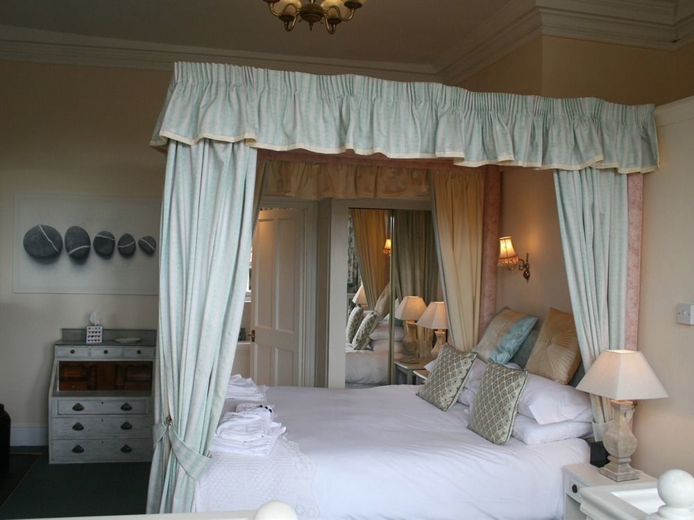 The Ilchester Arms Hotel Abbotsbury Buitenkant foto